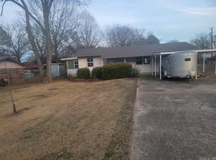 307 N Kalamazoo Rd, Paris, AR 72855