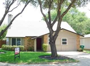 5412 Queens Ct, Lake Dallas, TX 75065