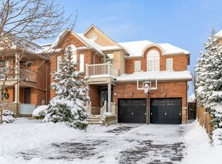 27 Goldeye Dr, Hamilton, ON L8E 6C2
