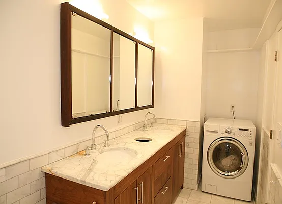 Rented by Warburg | media 16