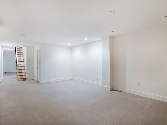 3rd image of 83 Winthrop St #1LR