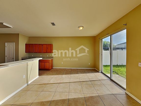 5th image of 12110 Fern Haven Ave