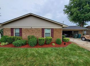 2331 Secretariat Dr, Owensboro, KY 42301