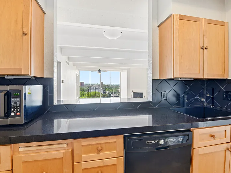 777 N Washington St #904 — Photo 7
