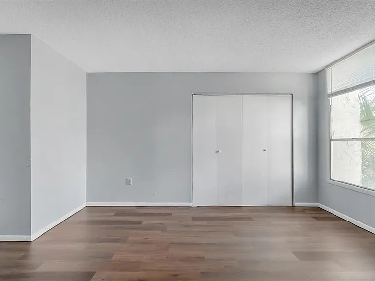 542 Orange Dr #26 — Photo 25