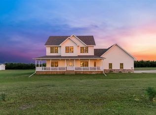 5405 35th St SW, Minot, ND 58701