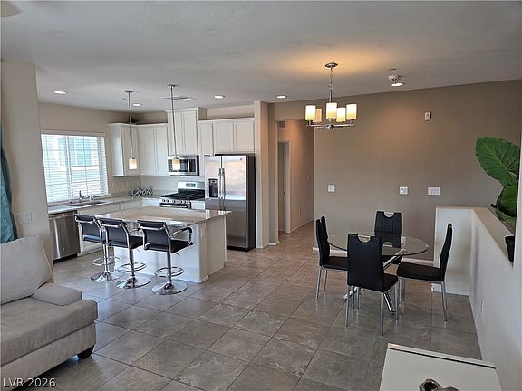 4th image of 8577 Insignia Ave Unit 103