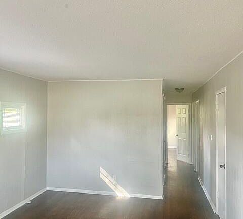 3rd image of 3619 Rogers Rd