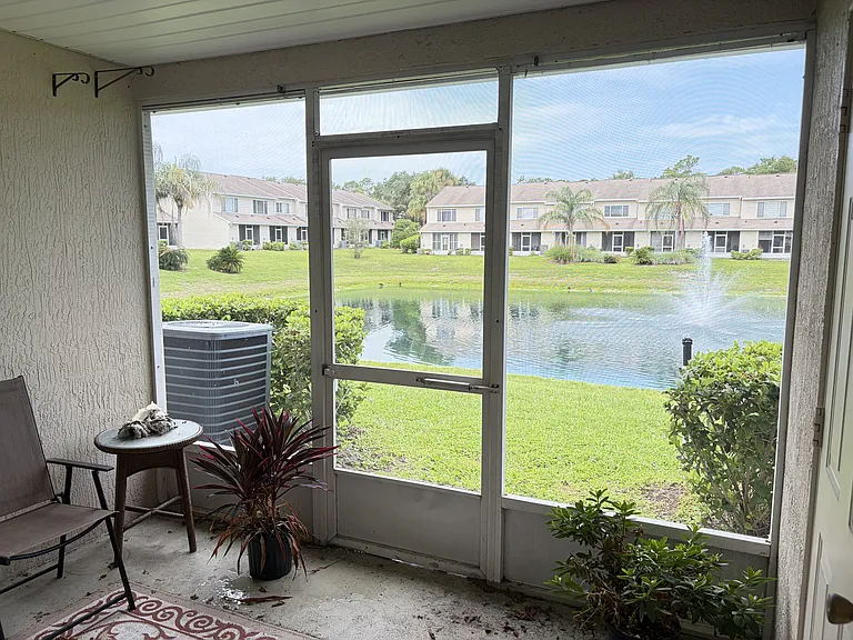 8230 Dames Point Crossing Blvd #1302 — Photo 18