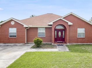 522 Saddler Rd, Marrero, LA 70072