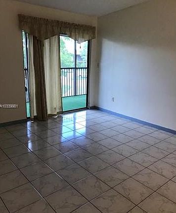 5th image of 9670 S Belfort Cir #201