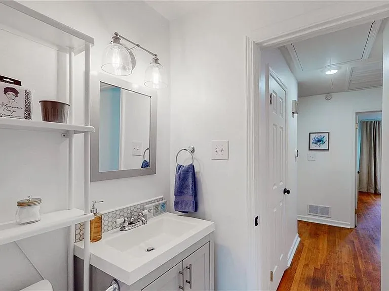 1360 Willivee Dr — Photo 11