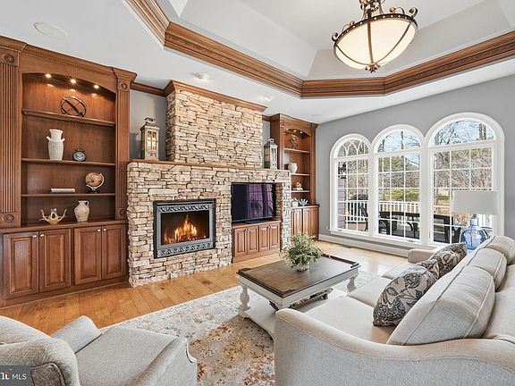 4th image of 10616 Chatham Ridge Way