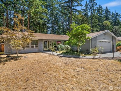 5913 87th Avenue W, University Place, WA, 98467