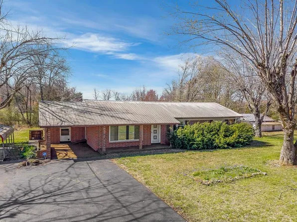 5373 Village Rd, Cookeville, TN 38506