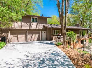 832 Sierra Ln NE, Rochester, MN 55906