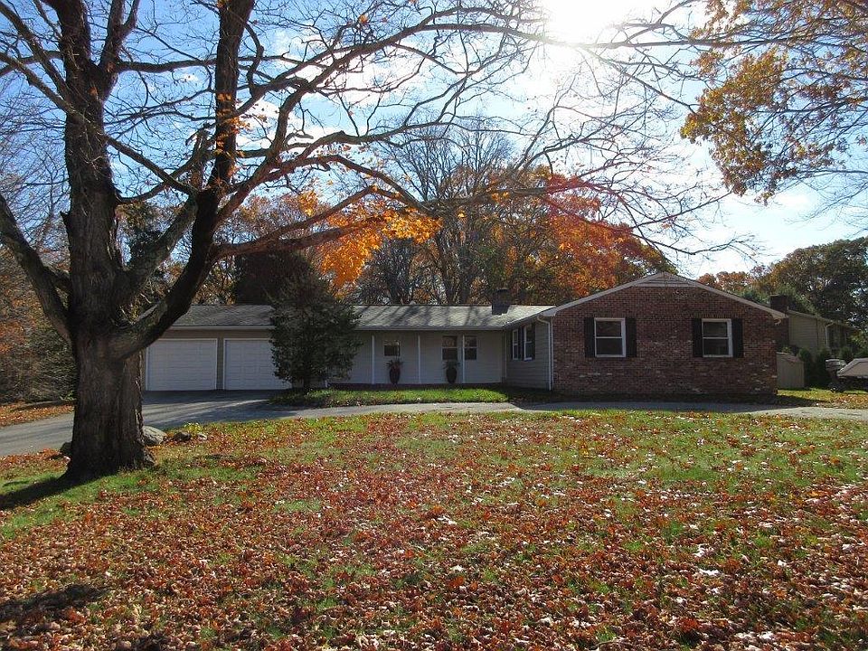 1st image of 120 Juniper Dr