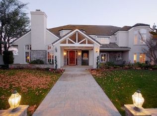 424 La Marina Dr, Camarillo, CA 93010