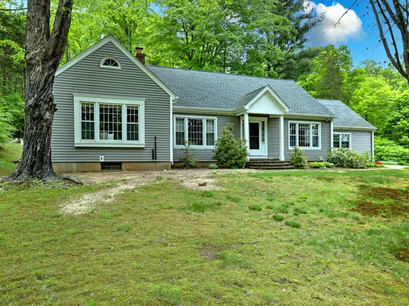 980 Mount Carmel Avenue, Hamden, CT 06518