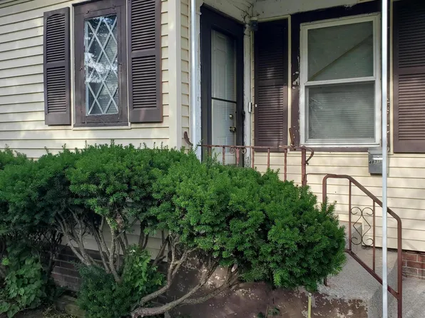 4831 W Van Buren St, Gary, IN 46408