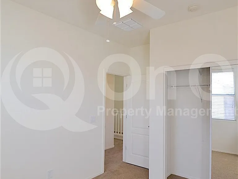 4028 E Tulsa St — Photo 9