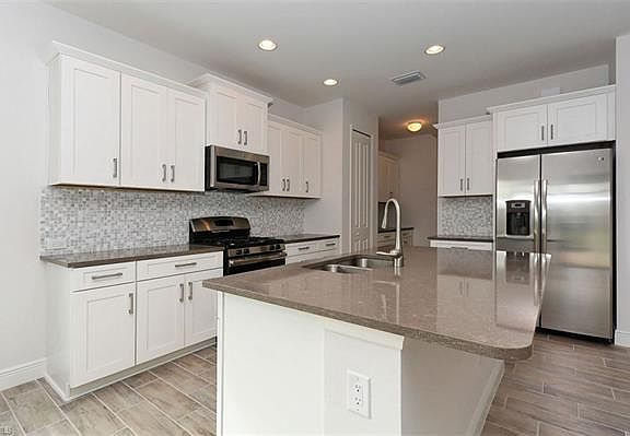 5th image of 19890 Coconut Harbor Cir
