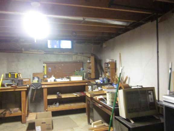 4th image of 3911 Stanton Dr