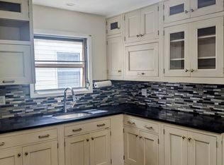 40 Central Ave, Lodi, NJ 07644