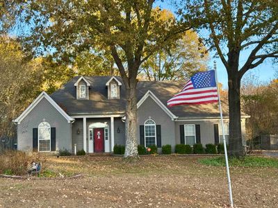 155 Country Side Dr, Oakland, TN, 38060