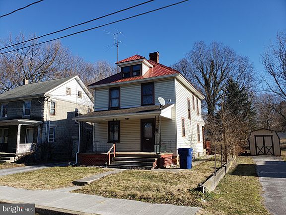 3rd image of 118 S Jefferson St