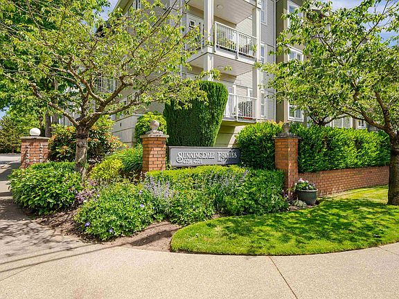 2nd image of 4738 53rd St #311