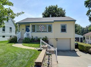 6931 Spencer St, Omaha, NE 68104