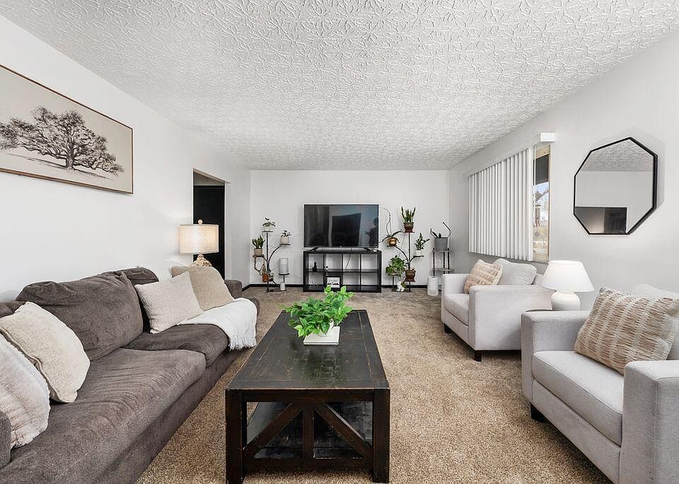 1st image of 291 Wendell Rd SW