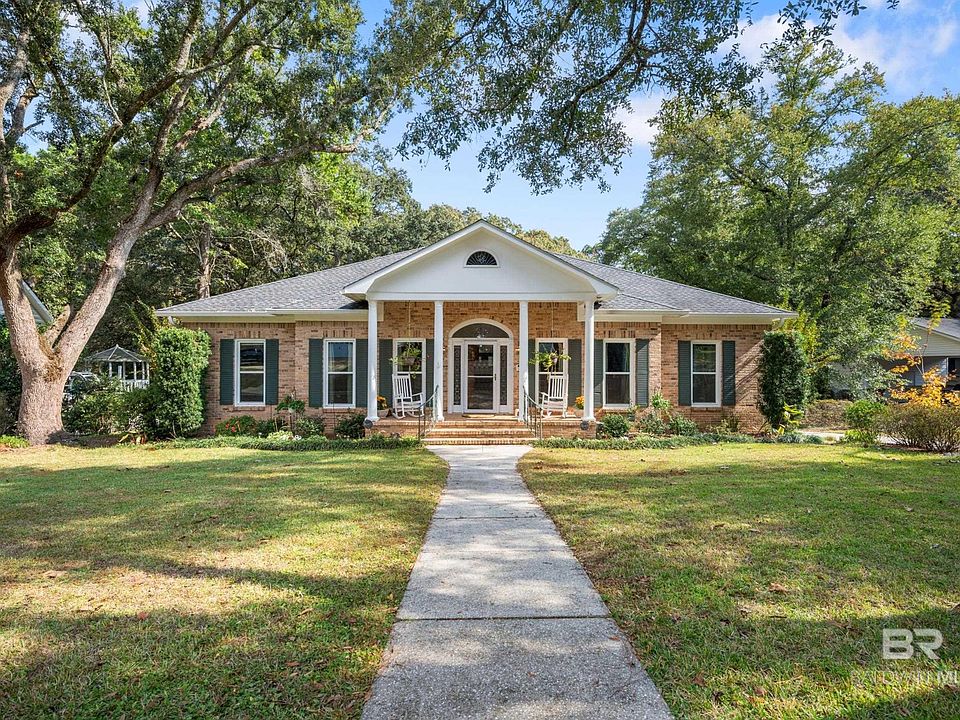 1st image of 1437 Regency Oaks Dr E