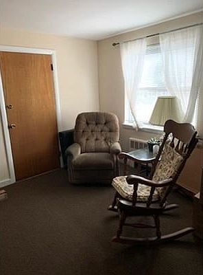 5th image of 29 Fulton St APT 1A