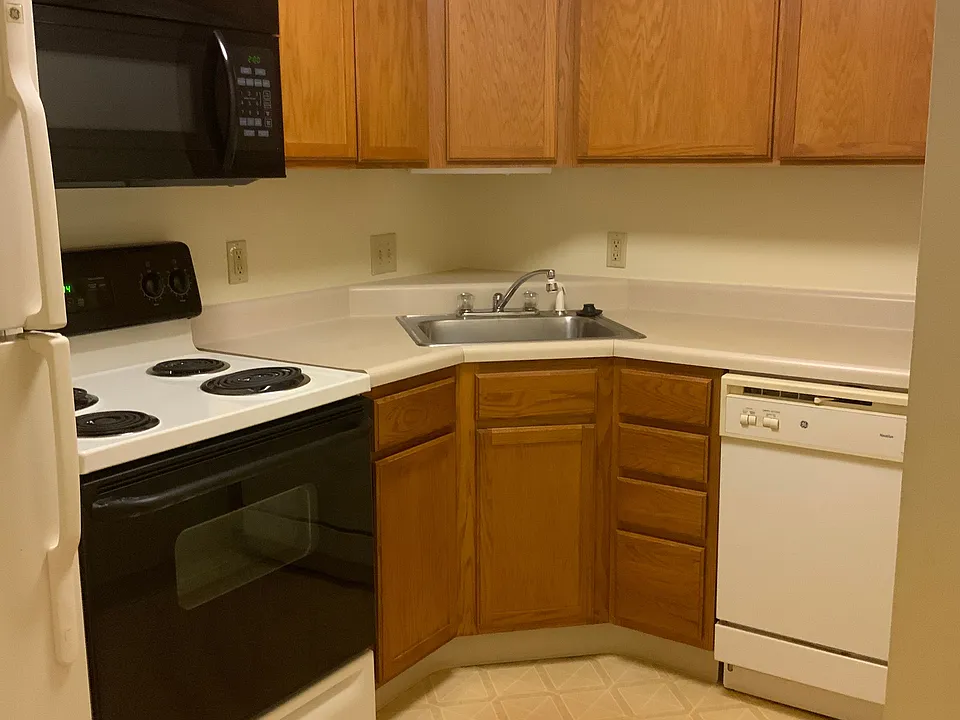 Grant Park Apartments