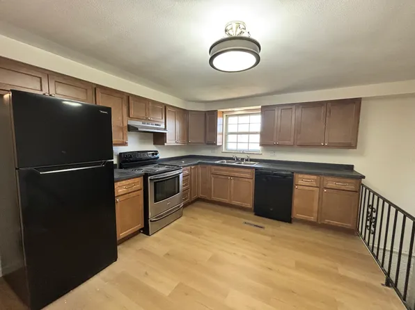 210 Anderson Ln #210, Belleville, IL 62221