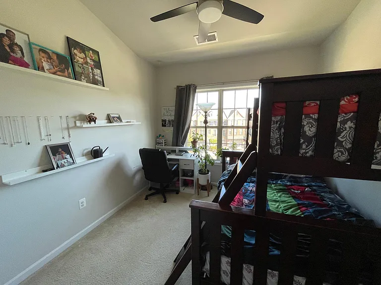 43184 Ashville Heights Sq — Photo 33