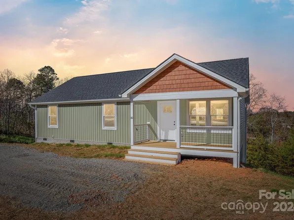 142 Murphy Hill Rd, Weaverville, NC 28787