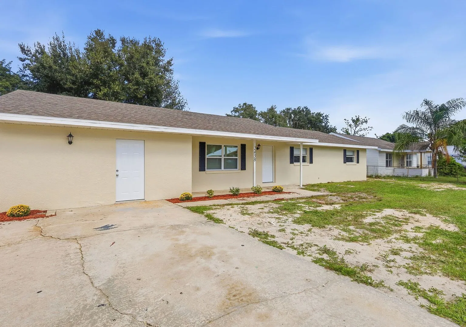 Beautiful 3-Bedroom, 2-Bath Home with Modern Kitchen & Covered Patio in Lakeland, FL! — Photo 4