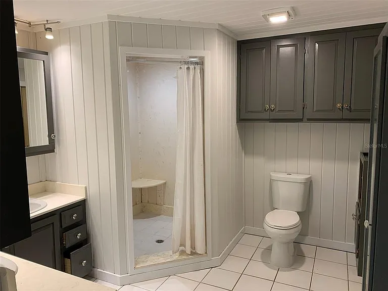 3 Elizabeth Dr E — Photo 12