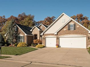 4077 Stonecroft Dr, Saint Charles, MO 63304