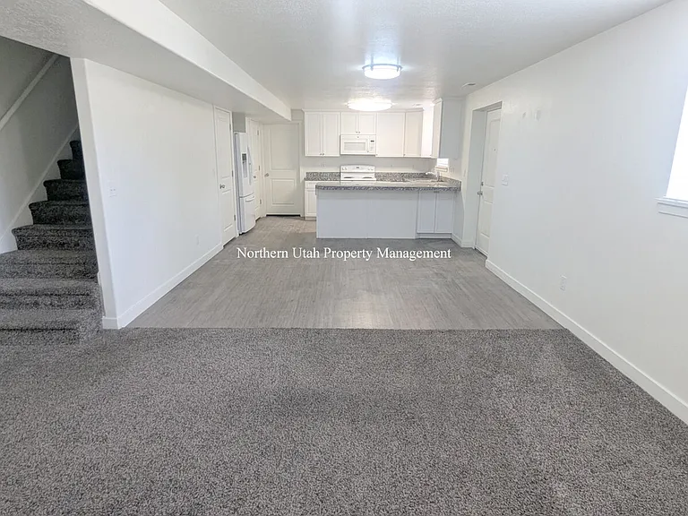 1290 N 200 W #1 — Photo 3