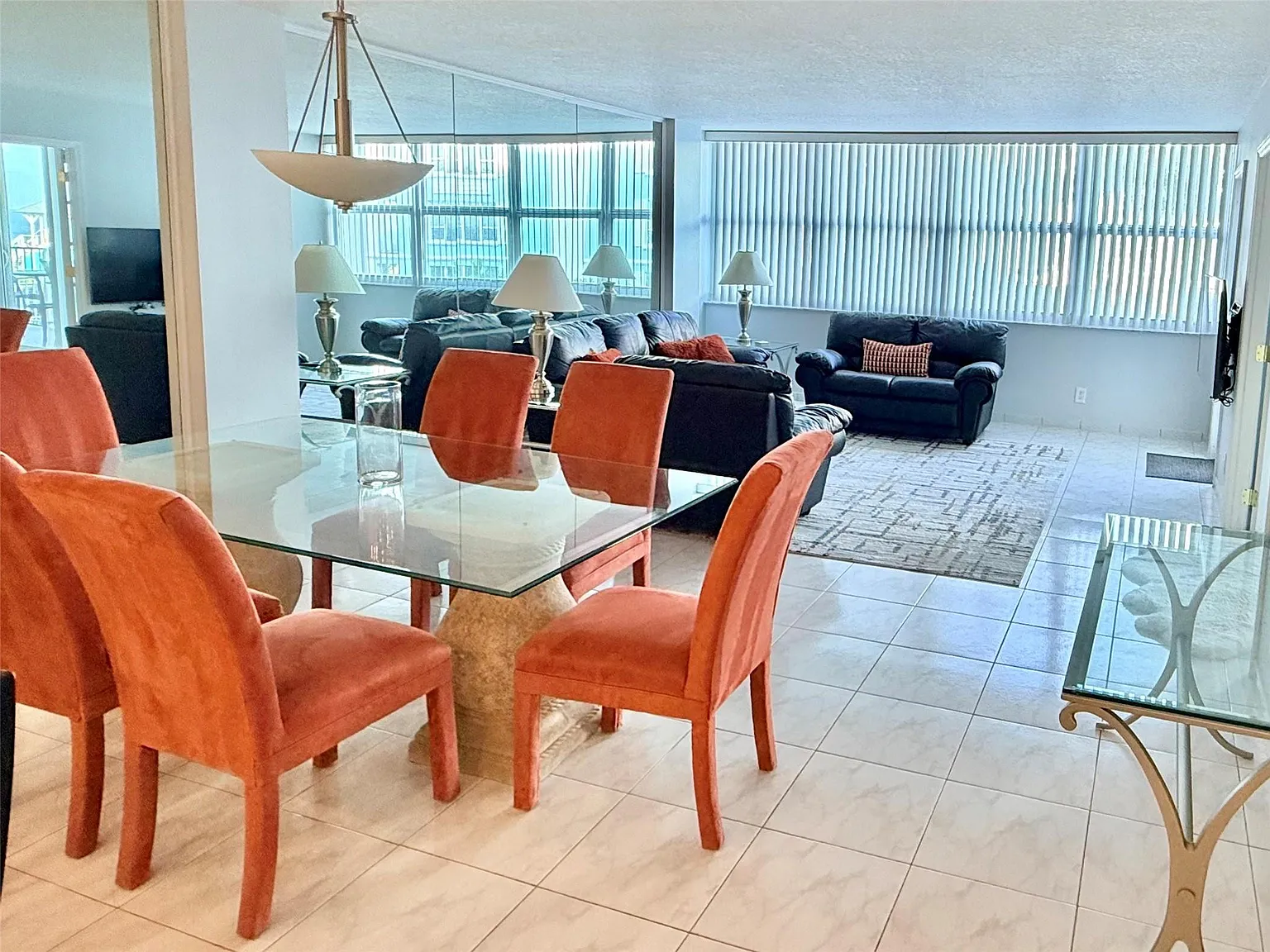 Ocean Harbor — Photo 4
