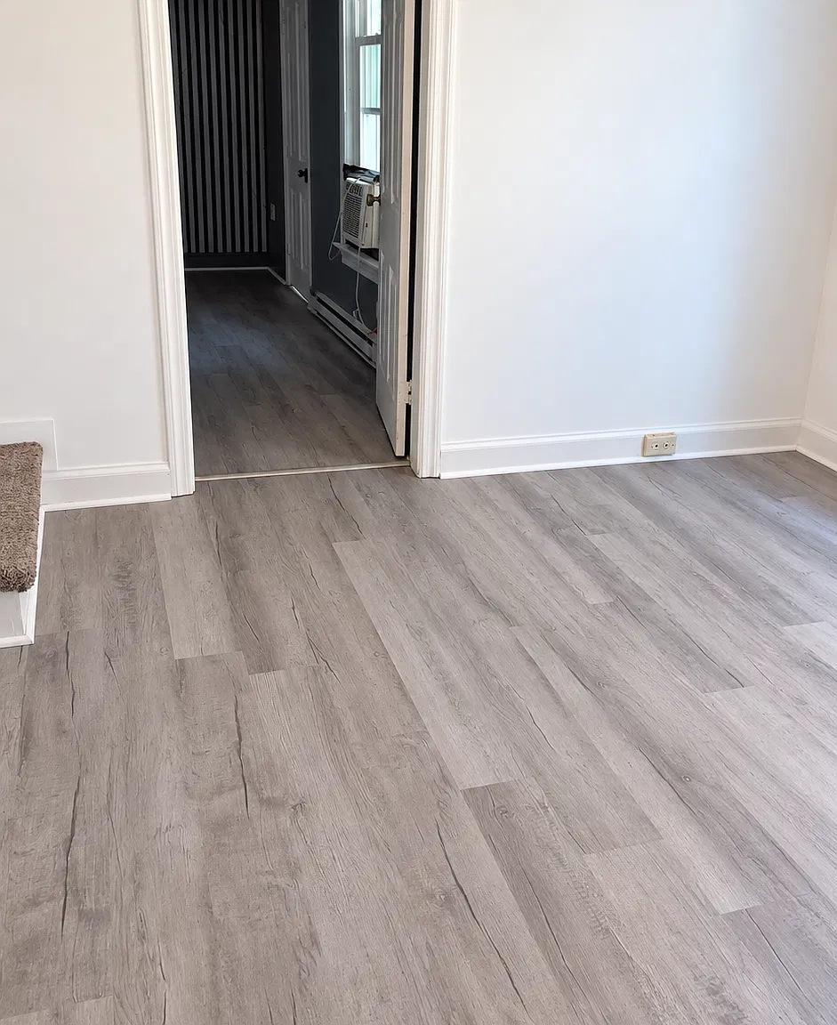 3 bed, 1048 sqft, $1,500 — Photo 2