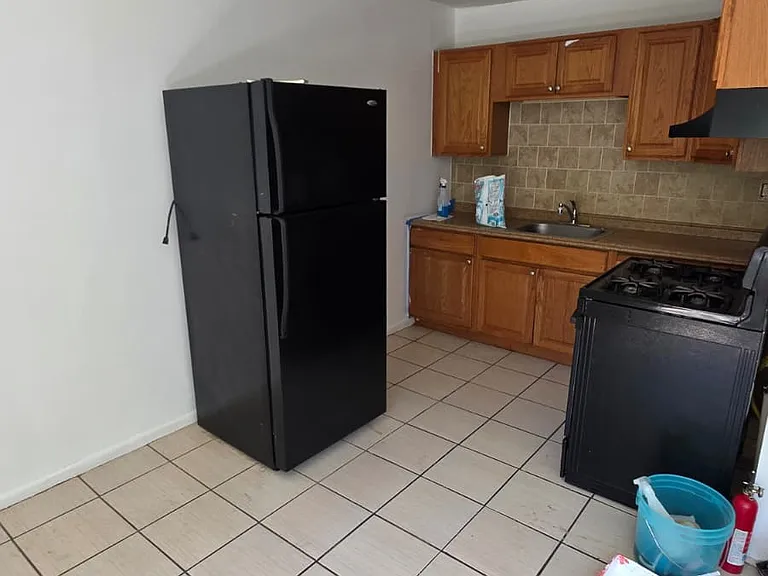 1251 Milton Pl #3B — Photo 6