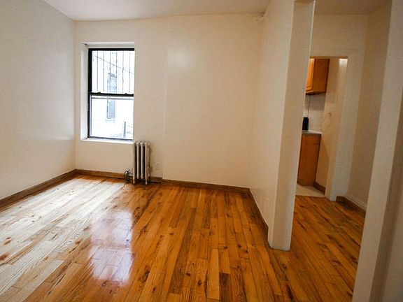2nd image of 300 S 3rd St #A3