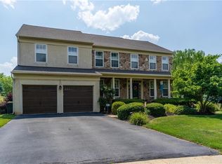 5848 Tova Cir, Macungie, PA 18062