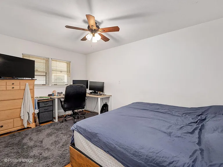 405 Greenfield Ave — Photo 16