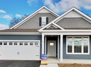 12 Hartley Ln, Delanco, NJ 08075